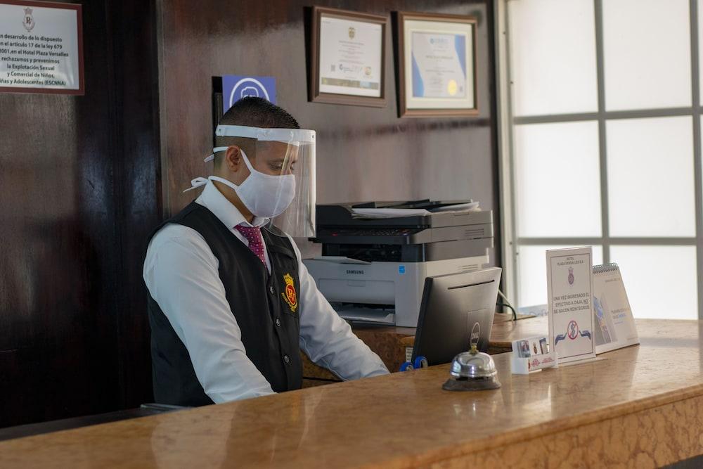 Hotel Ayenda Plaza Versalles Cali