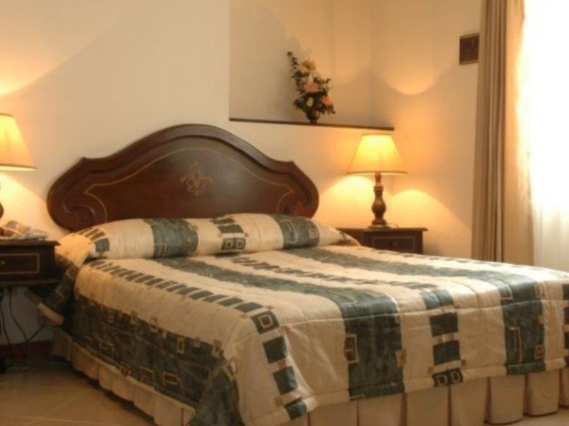 Hotel Plaza Versalles Cali